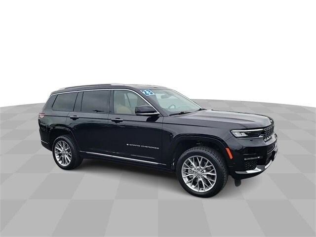 2023 Jeep Grand Cherokee L Summit photo 2