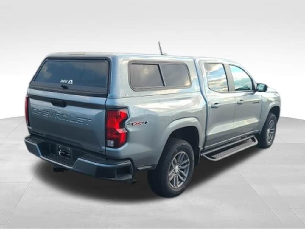 Used 2023 Chevrolet Colorado 4WD LT Truck Crew Cab