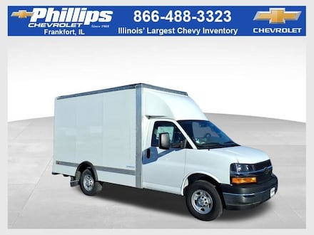 2024 Chevrolet Express Cutaway 3500 1WT Cutaway Van