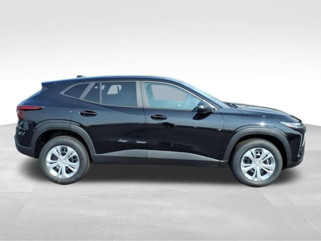 New 2026 Chevrolet Trax LS SUV