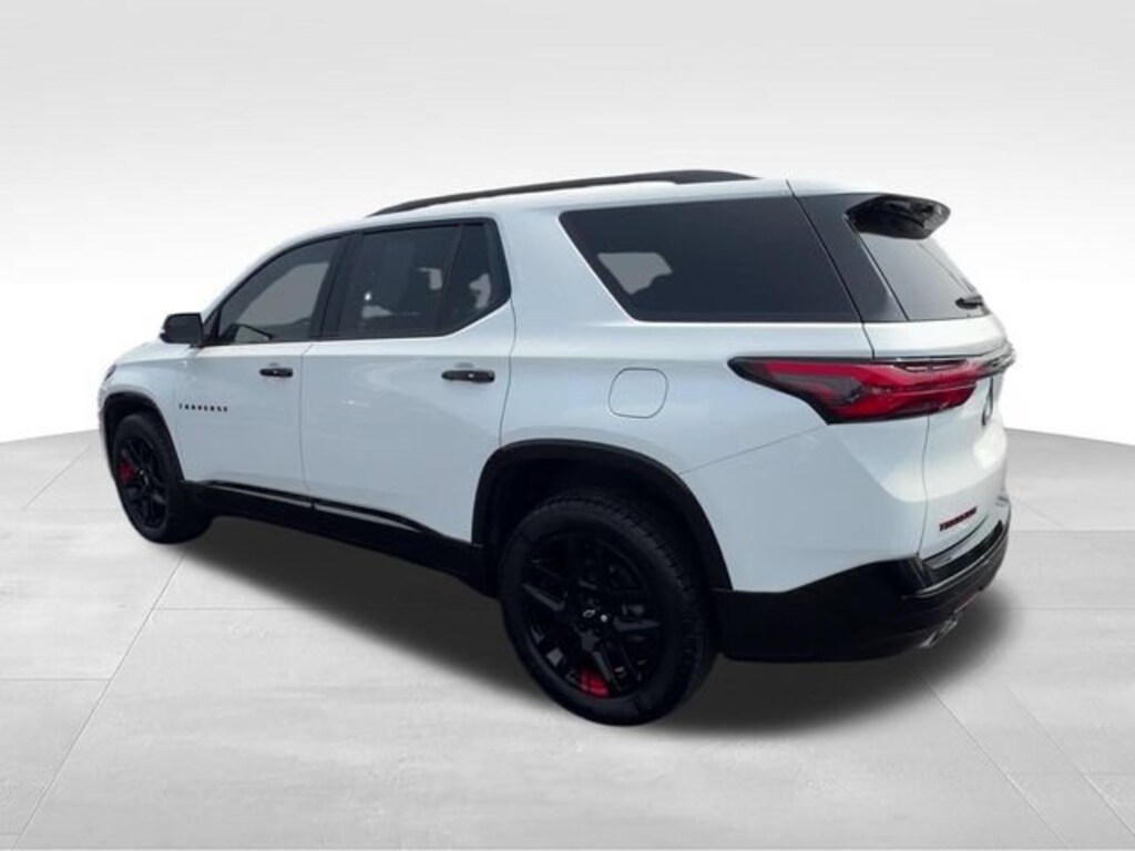 Used 2022 Chevrolet Traverse Premier SUV