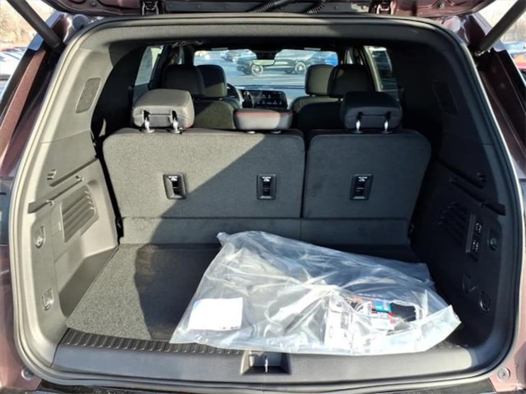 New 2026 Chevrolet Traverse RS SUV