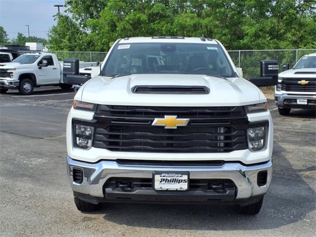 New 2025 Chevrolet Silverado 3500 HD Chassis Cab Work Truck Truck