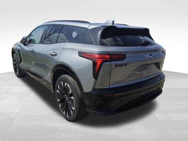 Used 2025 Chevrolet Blazer EV RS with VIN 3GNKDJRJXSS106702 for sale in Frankfort, IL