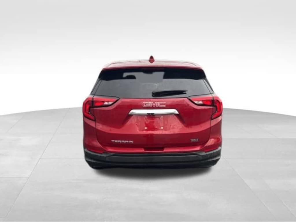 Used 2020 GMC Terrain SLE SUV