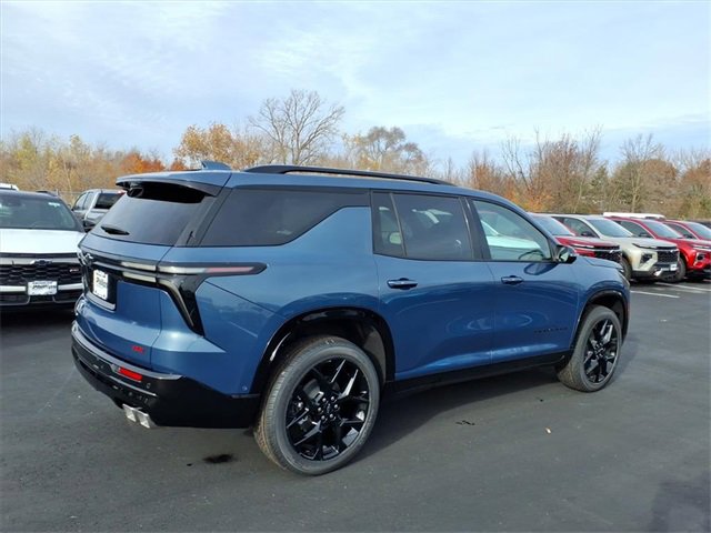 2026 Chevrolet Traverse RS photo 3