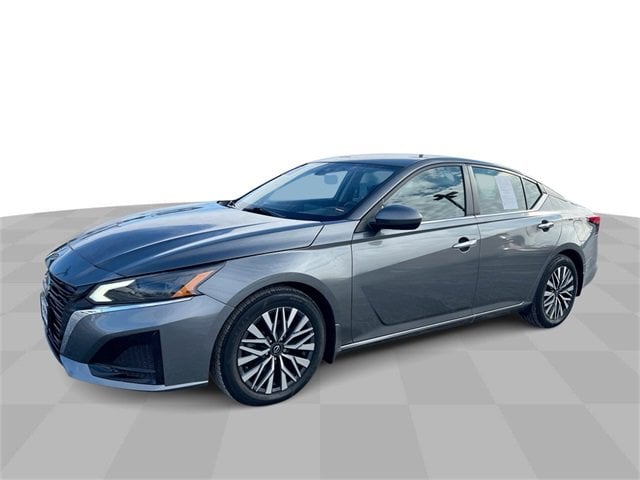 2023 Nissan Altima SV