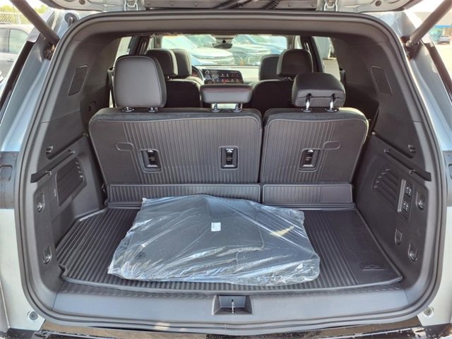 2026 Chevrolet Traverse RS photo 4