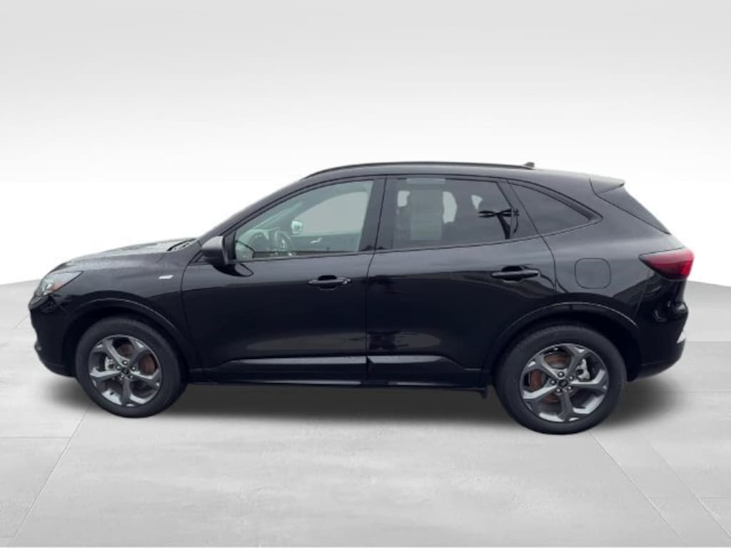 Used 2024 Ford Escape ST-Line SUV