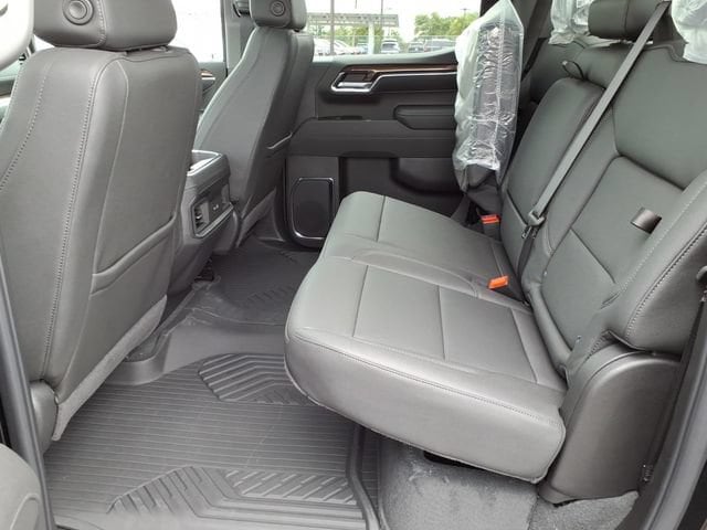 2026 Chevrolet Silverado 1500 LT Trail Boss - Photo 10