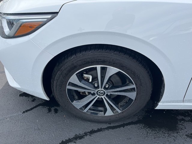 2022 Nissan Sentra SV photo 2