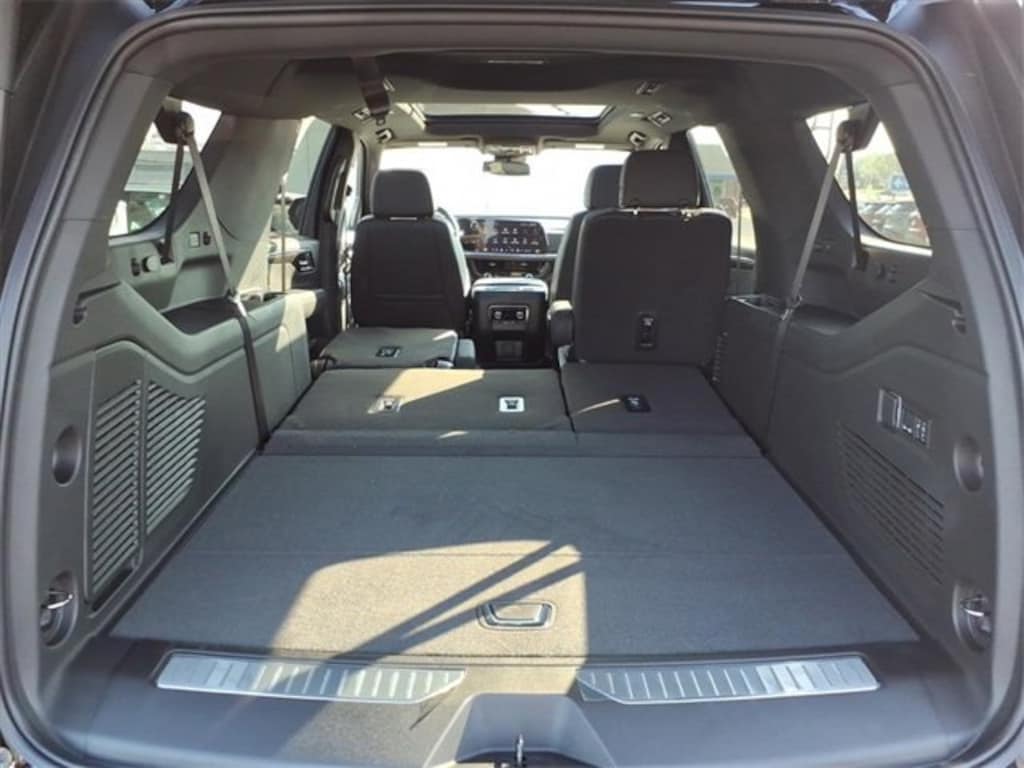 New 2026 Chevrolet Suburban Premier SUV