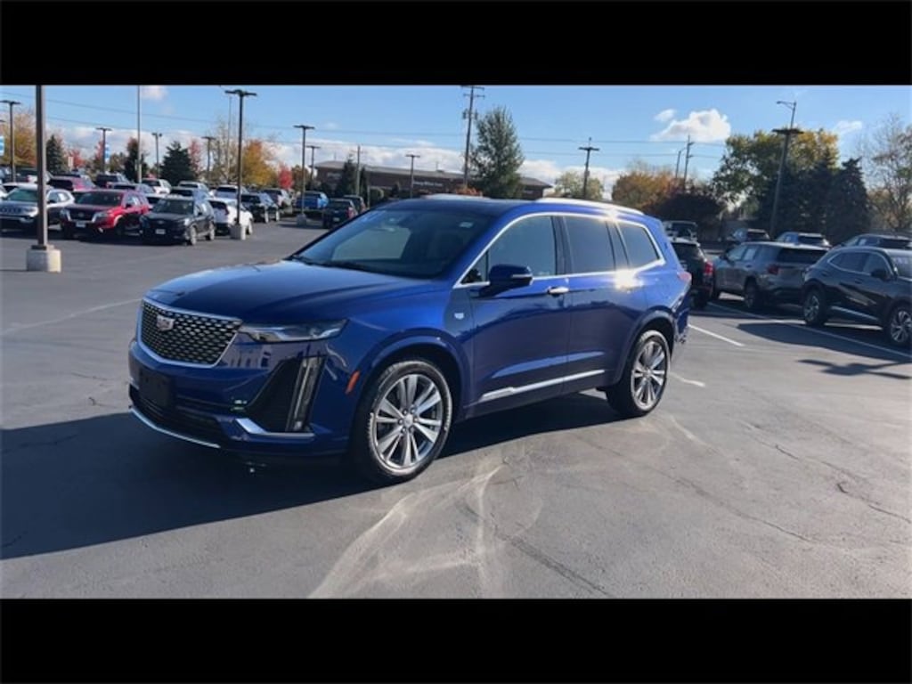 Used 2024 CADILLAC XT6 Premium Luxury SUV
