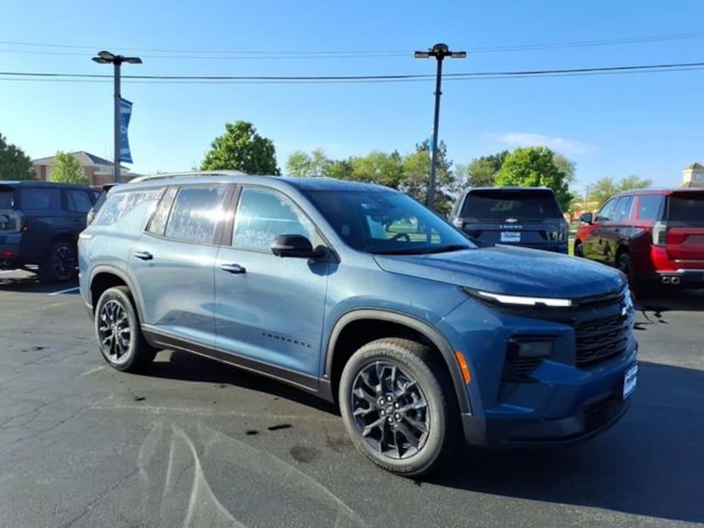 New 2026 Chevrolet Traverse LT SUV