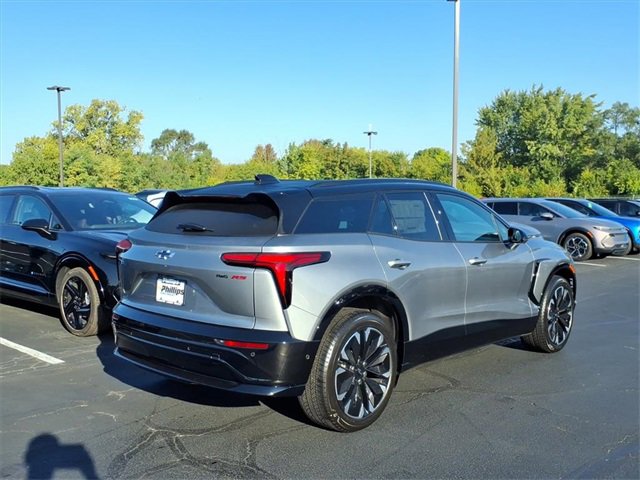 2025 Chevrolet Blazer EV RS photo 3