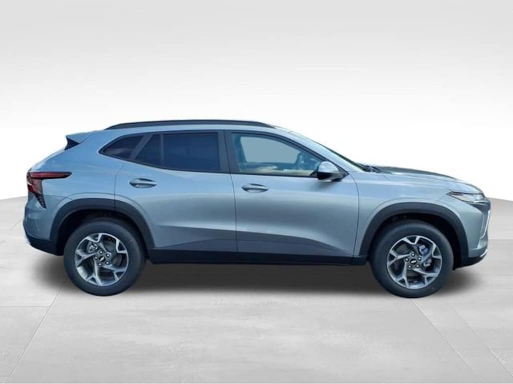 New 2026 Chevrolet Trax LT SUV