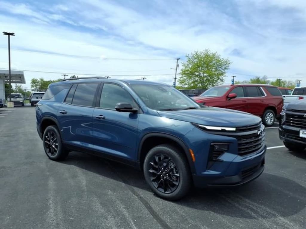 New 2026 Chevrolet Traverse LT SUV