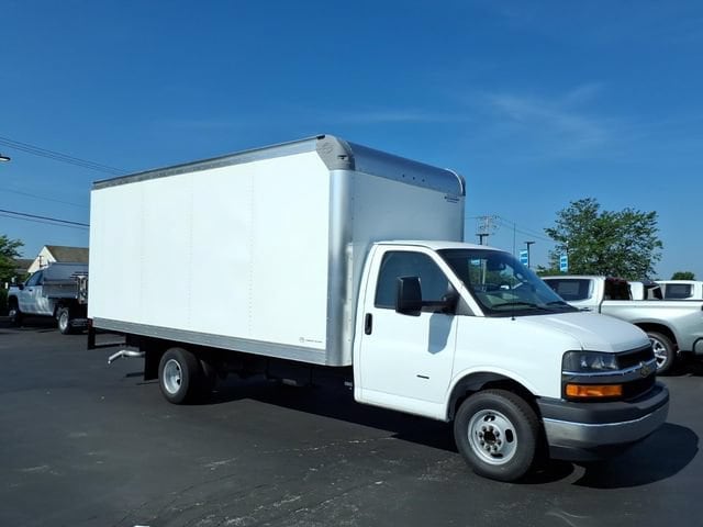 2026 Chevrolet Express 3500 177" WB's photo