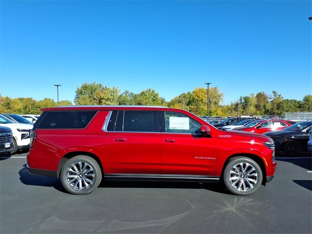 2026 Chevrolet Suburban High Country photo 2