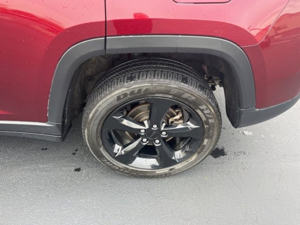 Used 2023 Jeep Grand Cherokee Altitude 4x4 SUV