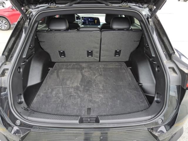 2025 Chevrolet Equinox EV LT - Photo 10
