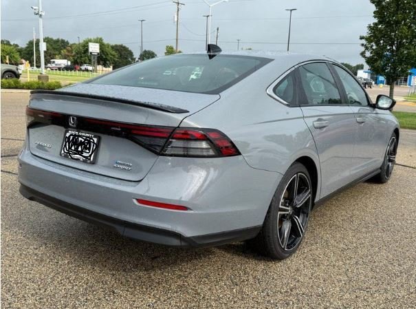 2025 Honda Accord Hybrid Sport photo 4
