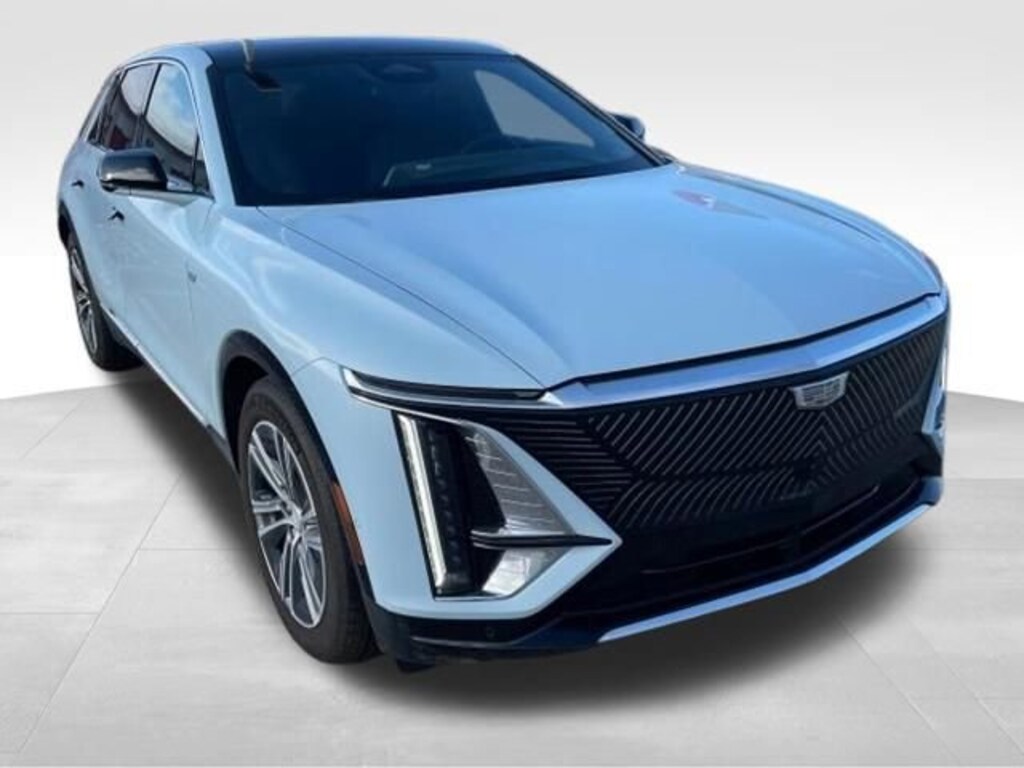 Used 2024 CADILLAC LYRIQ Luxury 1 SUV