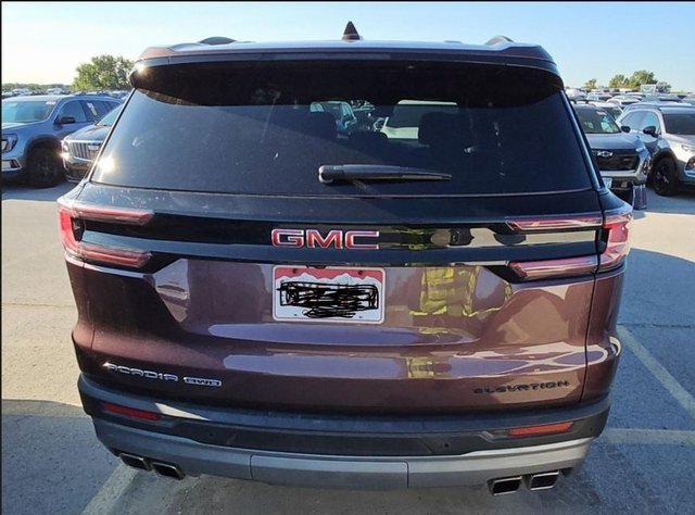 2025 Gmc Acadia Elevation photo 3