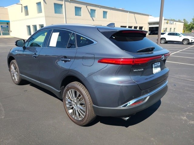 2021 Toyota Venza Limited photo 3