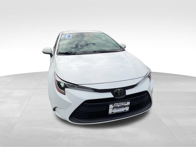2024 Toyota Corolla LE - Photo 8
