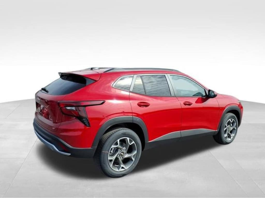 New 2026 Chevrolet Trax LT SUV