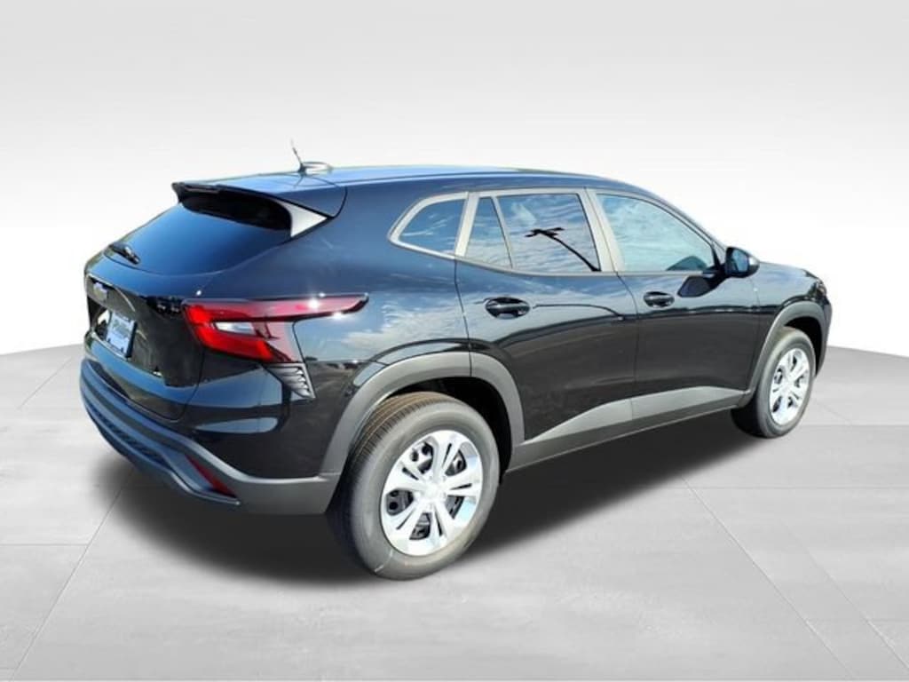 New 2026 Chevrolet Trax LS SUV