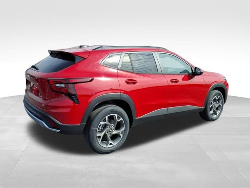 New 2026 Chevrolet Trax LT SUV