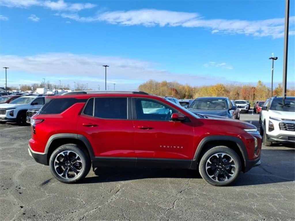 New 2026 Chevrolet Equinox LT SUV