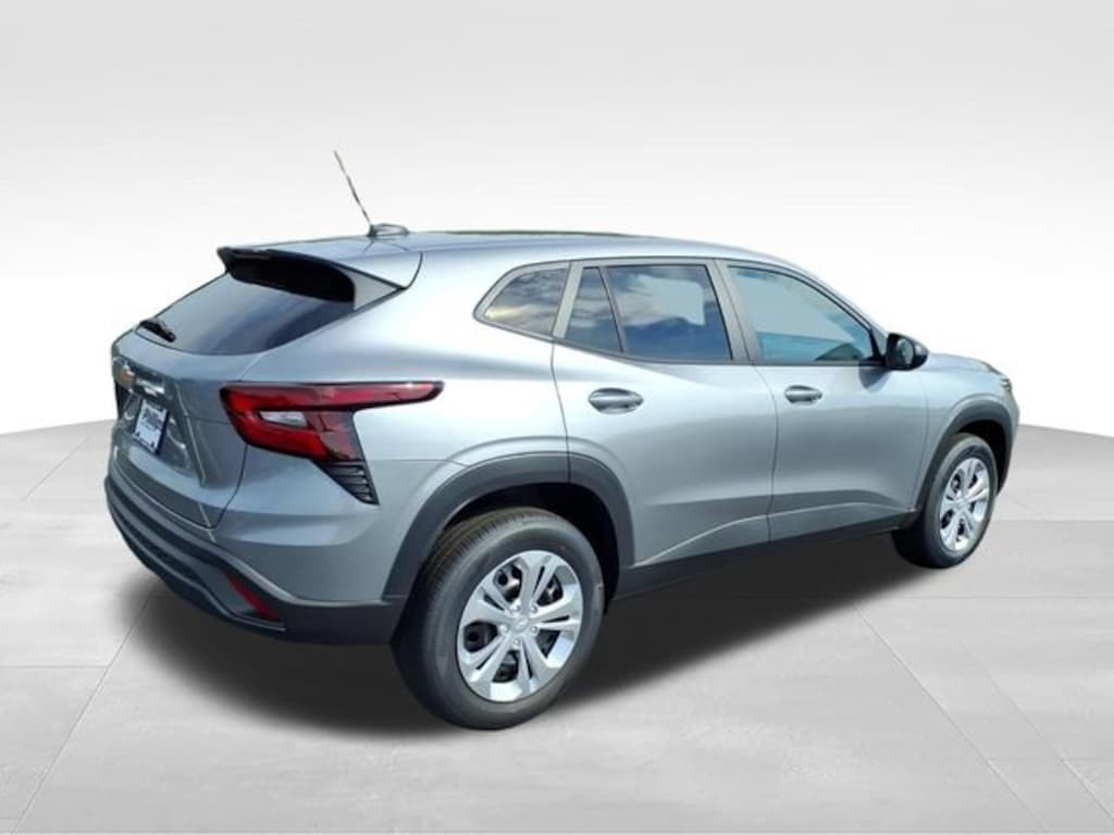 New 2026 Chevrolet Trax LS SUV