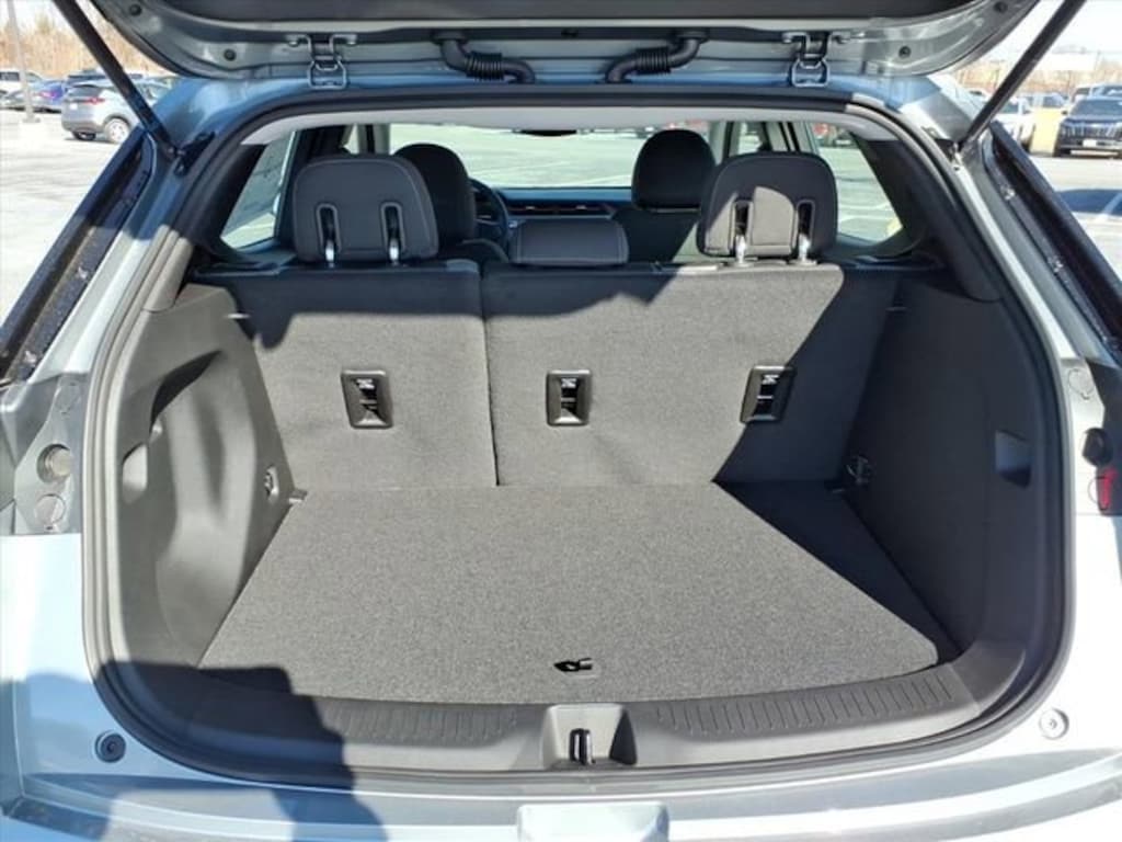 New 2027 Chevrolet Bolt LT SUV