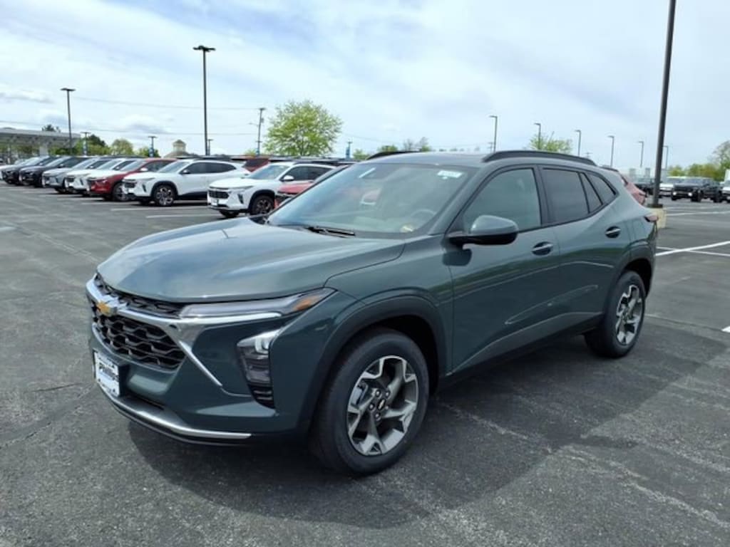 New 2026 Chevrolet Trax LT SUV
