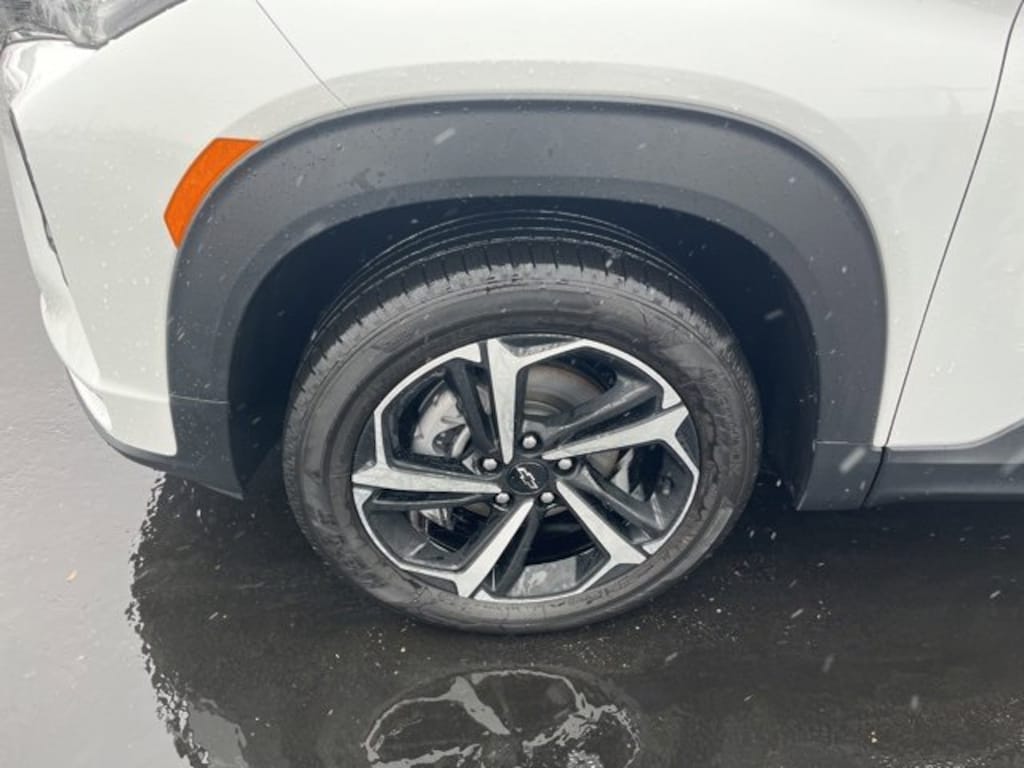 Used 2023 Chevrolet Trailblazer RS SUV