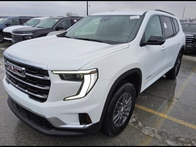 2025 GMC Acadia Elevation's photo