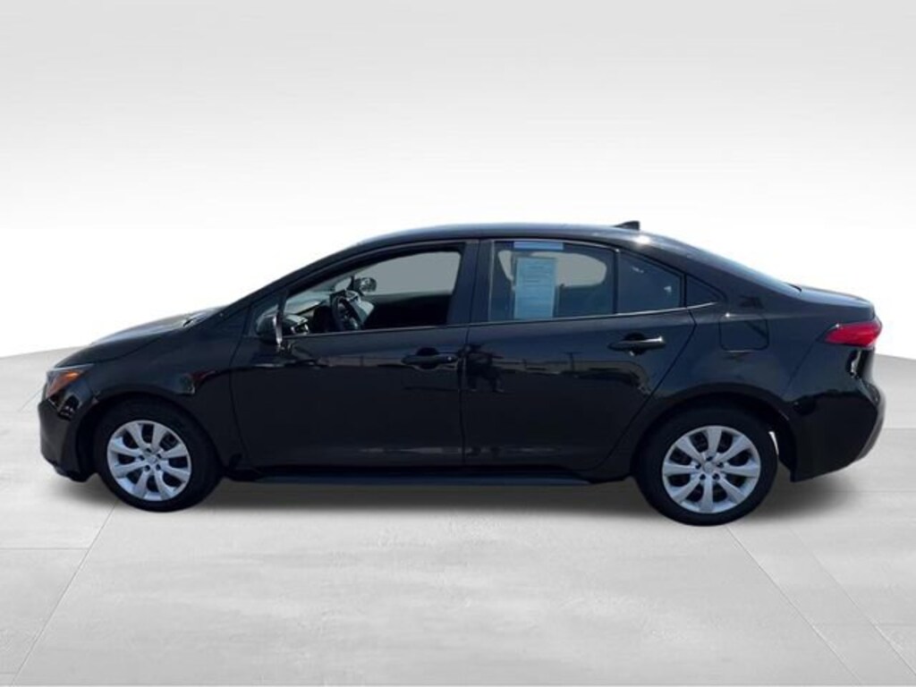 Used 2024 Toyota Corolla LE