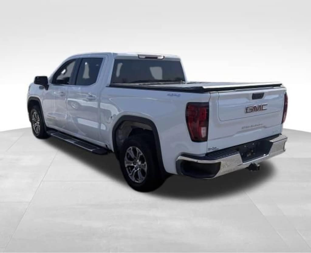 Used 2022 GMC Sierra 1500 SLE Truck