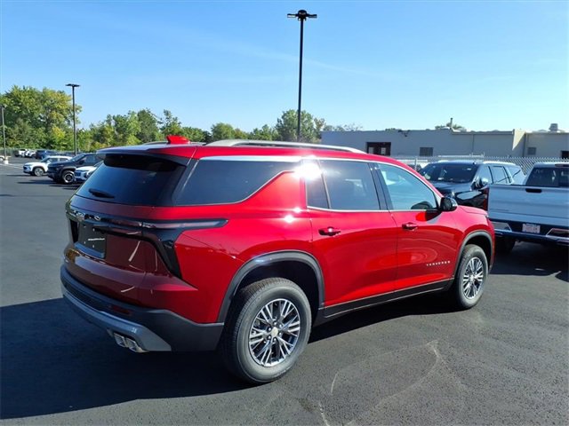 2026 Chevrolet Traverse photo 3