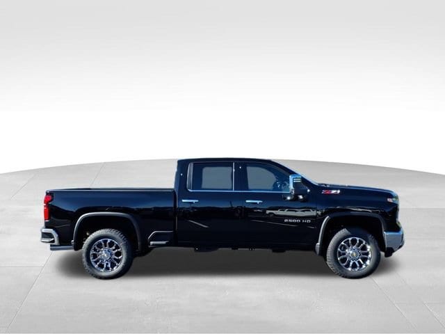 2026 Chevrolet Silverado 2500 HD LTZ - Photo 2