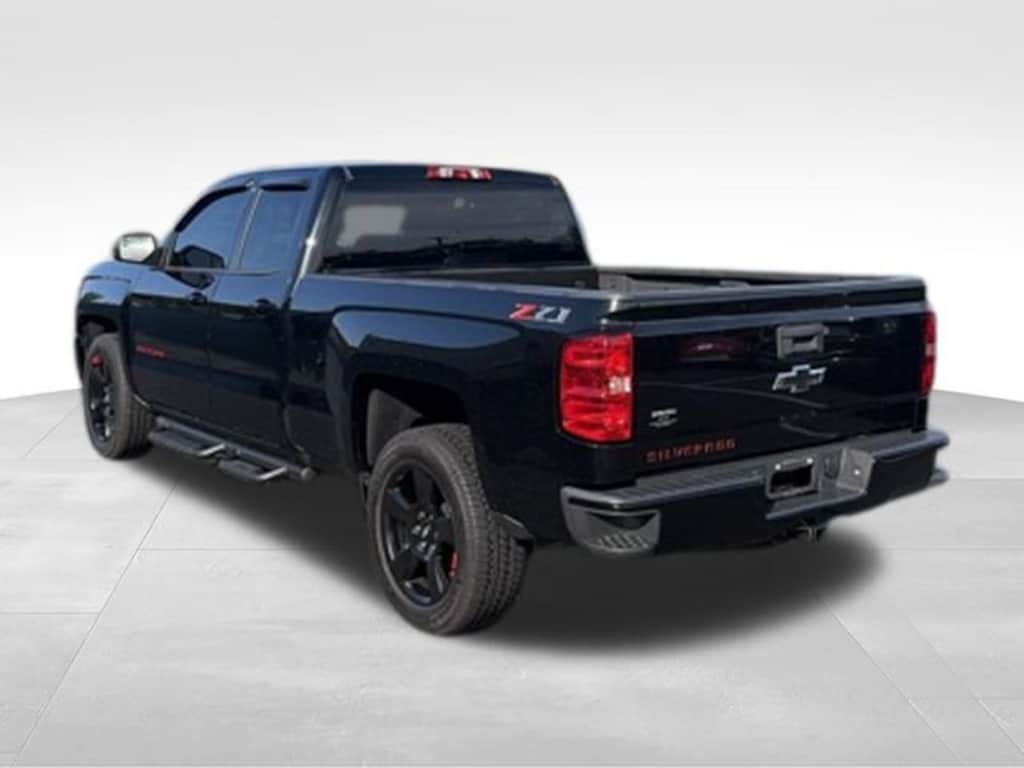 Used 2018 Chevrolet Silverado 1500 LT Truck Double Cab