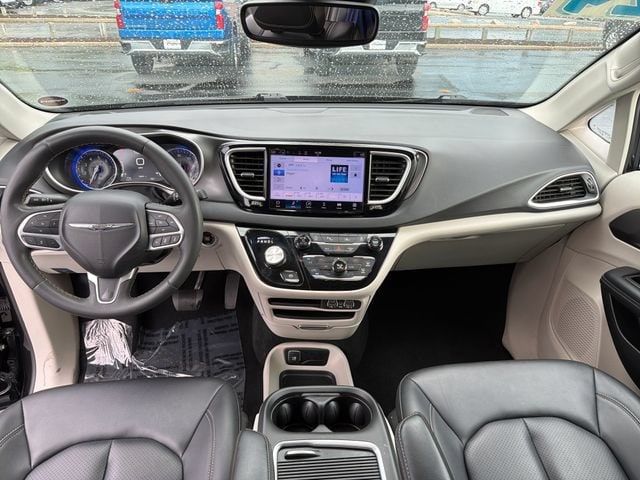 Photo 12
