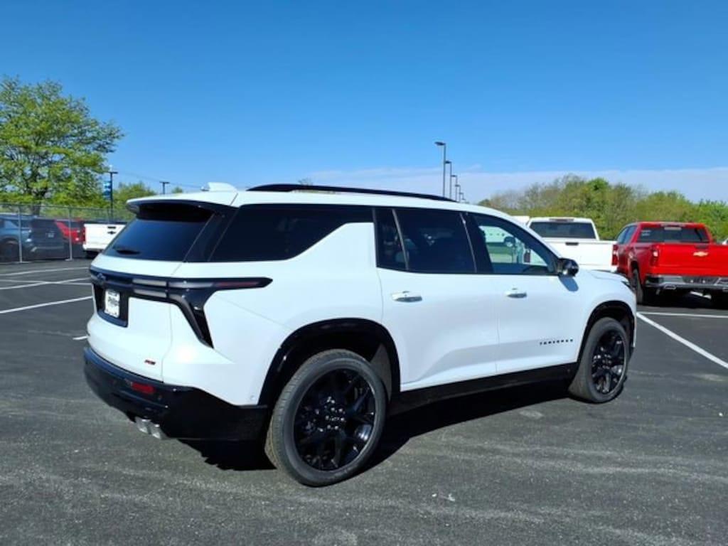 New 2026 Chevrolet Traverse RS SUV
