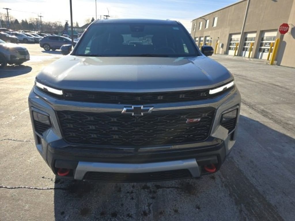 Used 2024 Chevrolet Traverse Z71 SUV