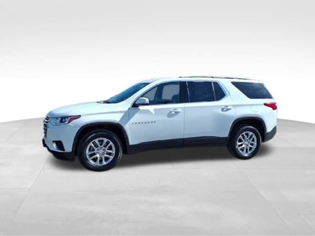 Used 2021 Chevrolet Traverse LT Cloth SUV
