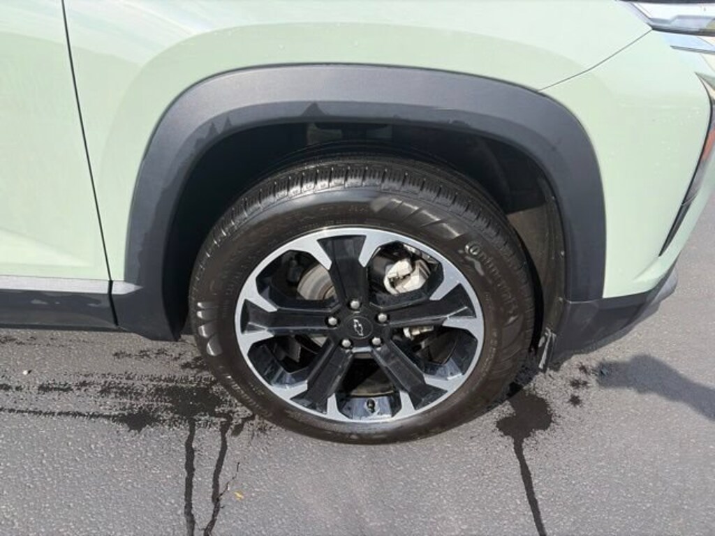 Used 2025 Chevrolet Equinox LT SUV
