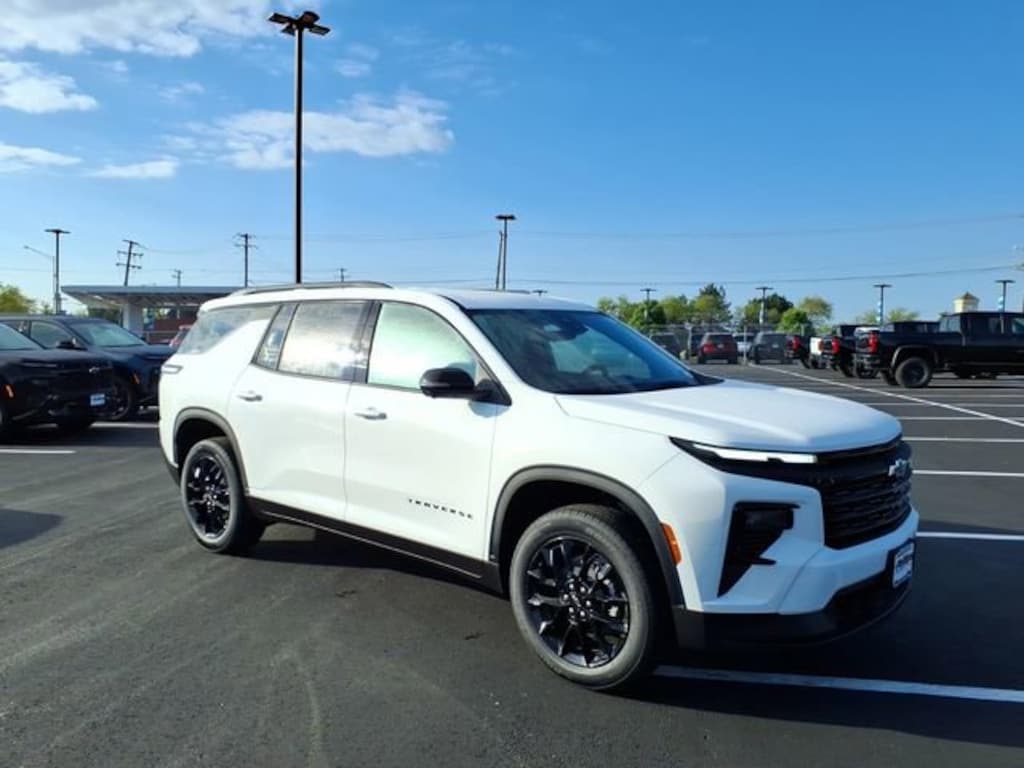 New 2026 Chevrolet Traverse LT SUV